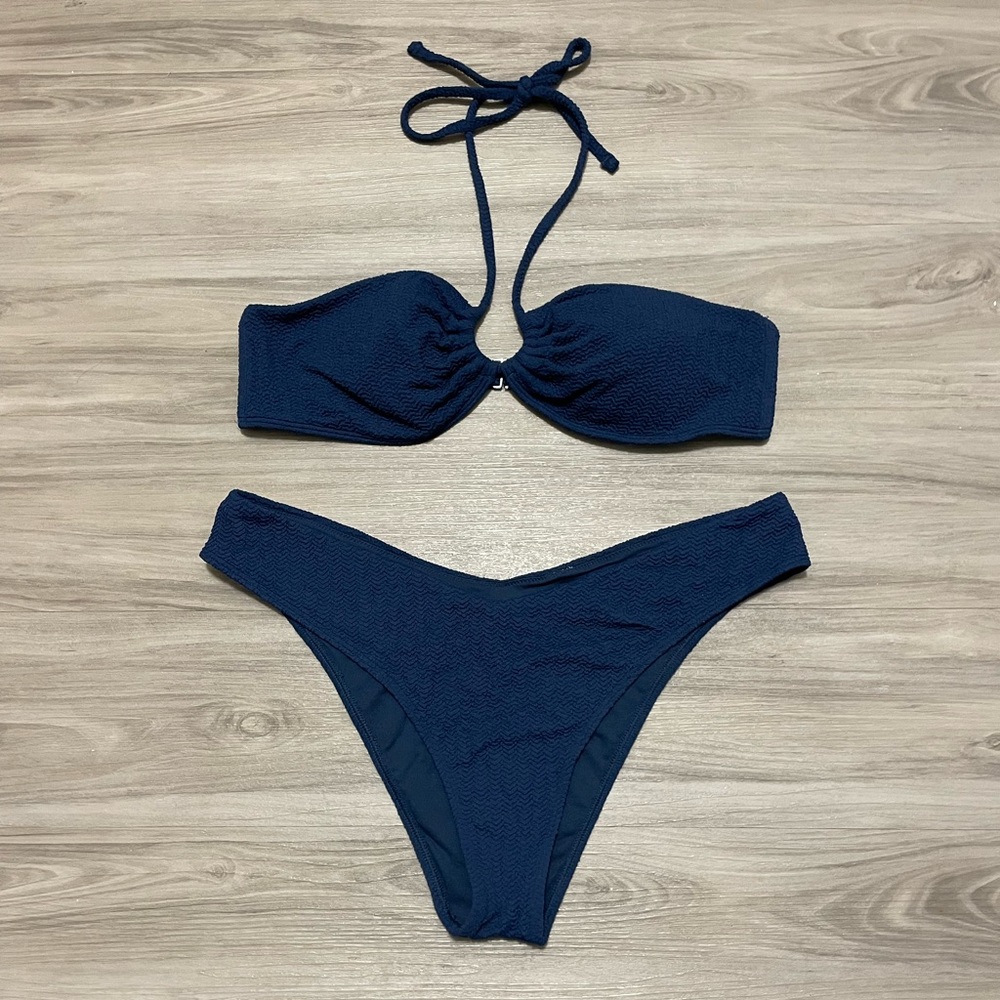 Abercrombie Navy Blue Reverse Triangle Bikini Top and High Rise Bottoms, size L